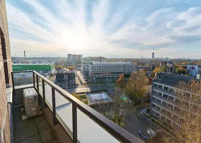 Krakowska With Balcony And Free Garage By Renters 아파트 브로츠와프