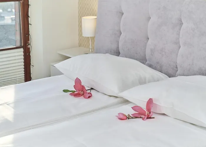 Krakowska With Balcony And Free Garage By Renters 아파트 브로츠와프