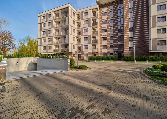 아파트 Krakowska With Balcony And Free Garage By Renters