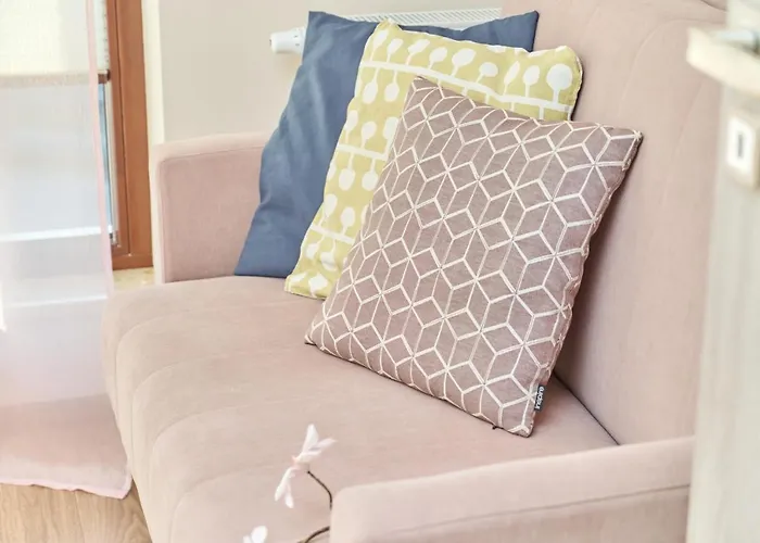 Krakowska With Balcony And Free Garage By Renters 아파트