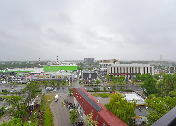 Krakowska With Balcony And Free Garage By Renters 아파트 *