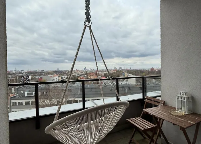 Krakowska With Balcony And Free Garage By Renters 아파트 *