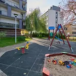 Krakowska With Balcony And Free Garage By Renters Апартаменти Вроцлав