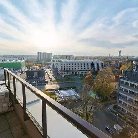 Krakowska With Balcony And Free Garage By Renters Apartment Wroclaw