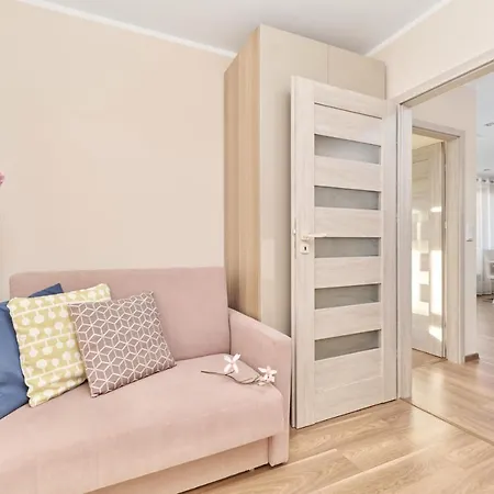 Apartmán Krakowska With Balcony And Free Garage By Renters *