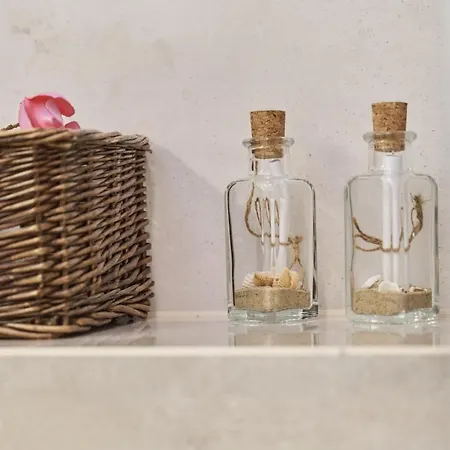 Krakowska With Balcony And Free Garage By Renters Vratislav