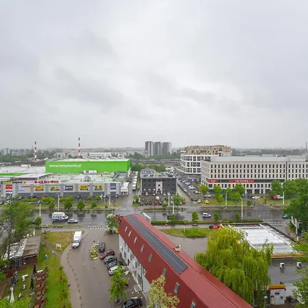 Krakowska With Balcony And Free Garage By Renters Apartmán *