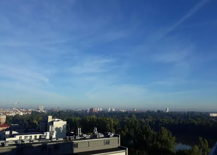 Krakowska With Balcony And Free Garage By Renters Apartman Wrocław